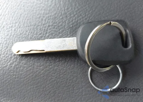 2006 Honda Accord 2.4 Ex from USA, damaged, VIN 1HGCM56886A050497